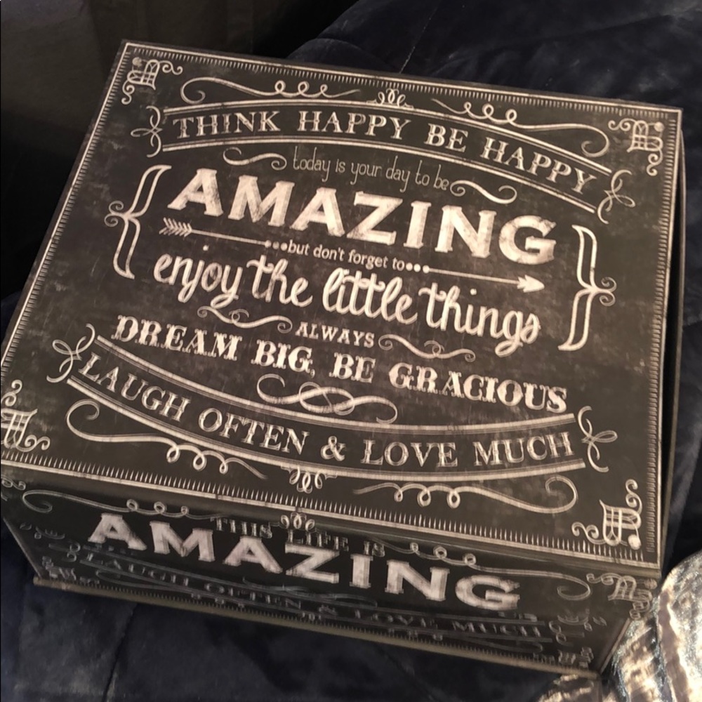 MEMORY BOX